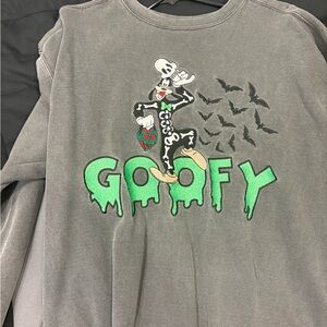 Source Unknown Gray Sweatshirt with Green Goofy Design